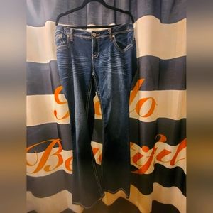 👖✨Plus✨ Embroidered Pockets Jeans! 👖